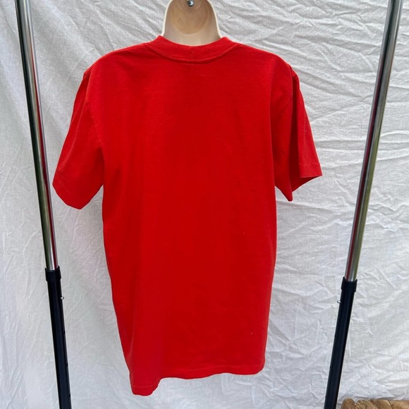 Vintage Red Bahamas Caribbean Cruising Tiki Hut Island Bar Single-Stitch Tshirt - Picture 2 of 7